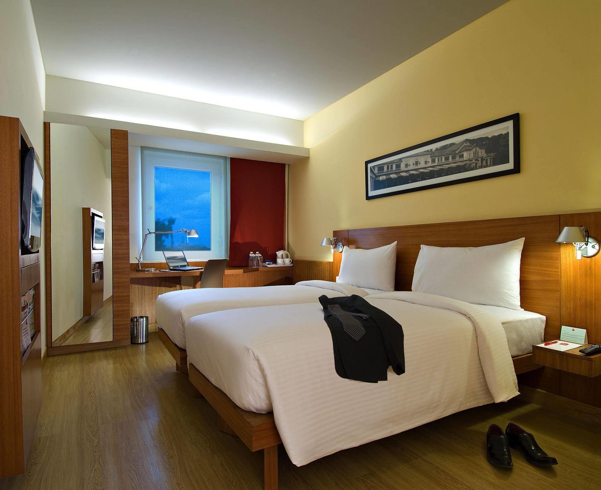 Ibis Pune Viman Nagar - An Accor Brand Kültér fotó