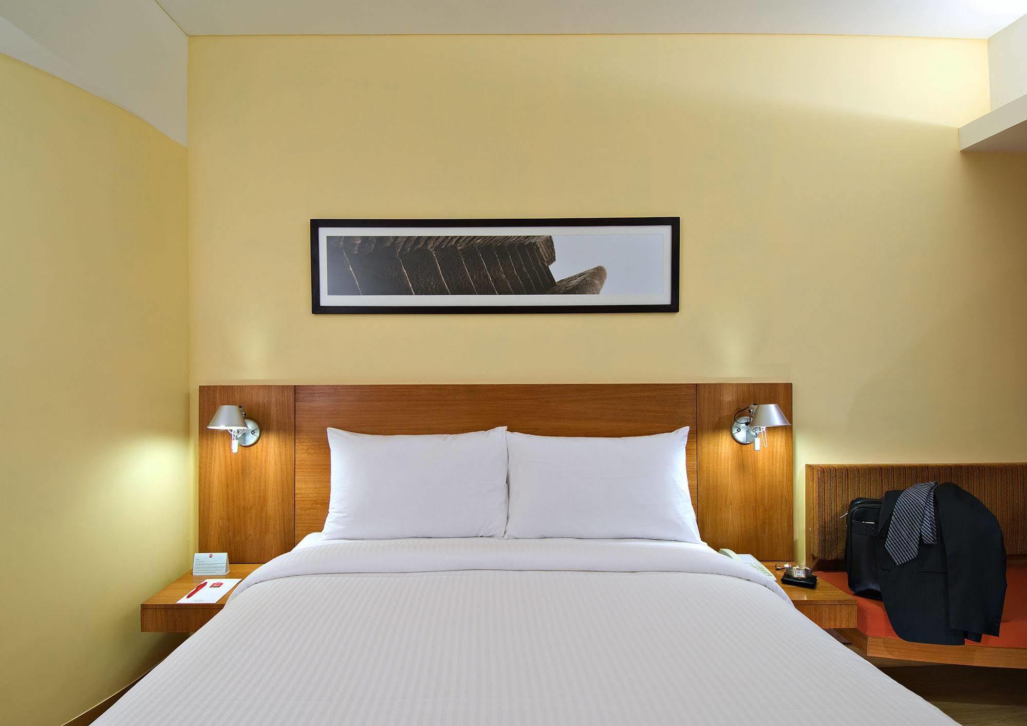 Ibis Pune Viman Nagar - An Accor Brand Kültér fotó